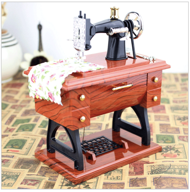 vintage-sewing-machine